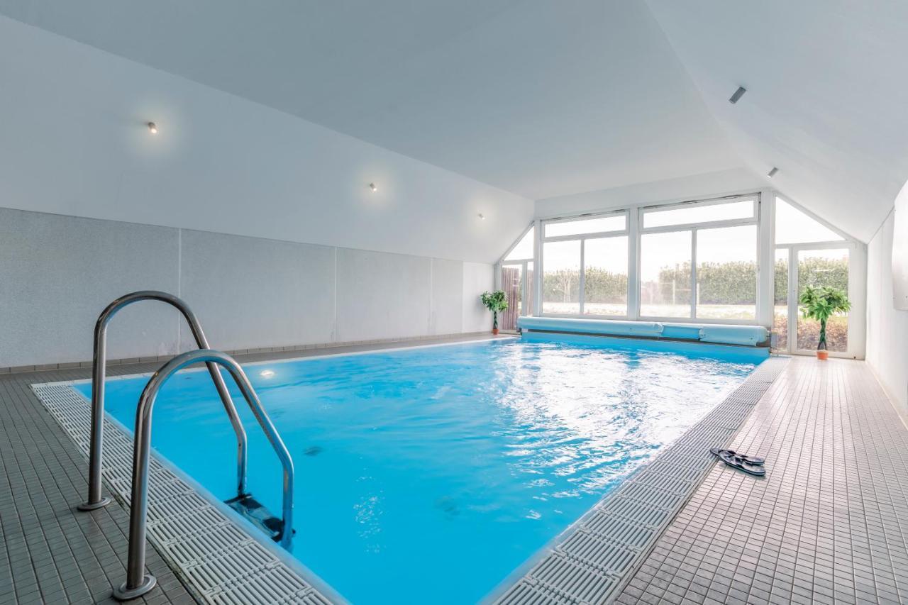 Die Ostseeperle Mit Pool Barendorf  エクステリア 写真